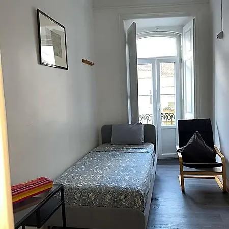 بيت ضيافة Sri-indo Lisboa