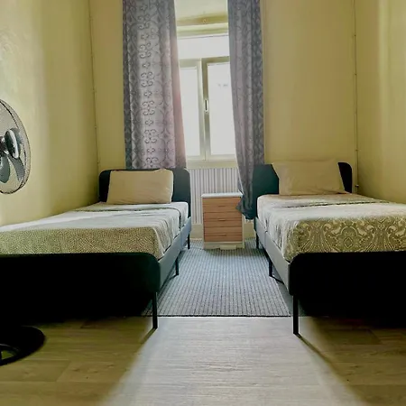 Sri-indo Guest house